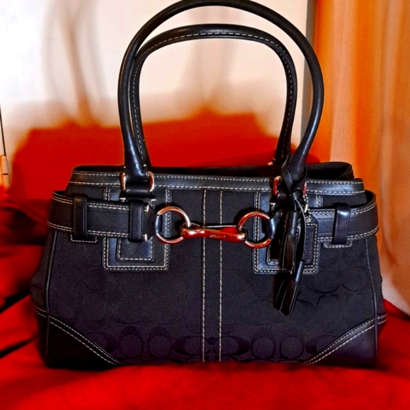 Coach Handbags - Coach Hampton Black Signature With Black Leather/Silver Accents ❤EC